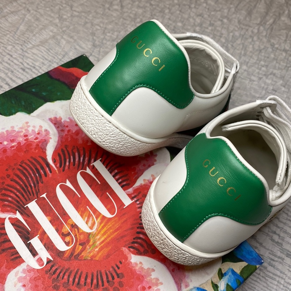 ✨Gucci Disney Sneakers✨ - Picture 4 of 10